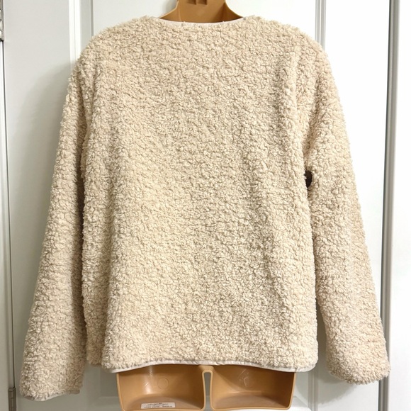 Old Navy Women's Beige Teddy Jacket - Picture 5 of 6